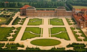 Venaria Reale, domenica 5 luglio la Reggia ospita la “Cena in Bianco”