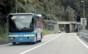 Troppe auto in Valle nei weekend? 
«Potenziamo il servizio pubblico»