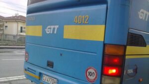 «Una petizione online per chiedere a Gtt di ripristinare percorso e orari serali dell’autolinea Torino-Ciriè»