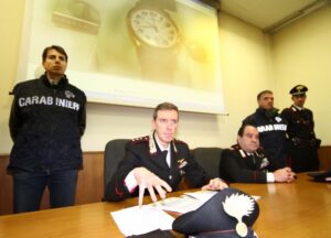 Venaria, furti, rapine e ricettazione di oro: 17 arresti