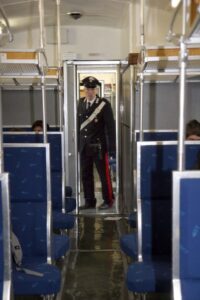 Torino-Ceres, identificato uno degli autori del pestaggio a bordo del treno