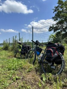 “Contro l’infarto” un padre e un figlio in bici da Ciriè a Roma