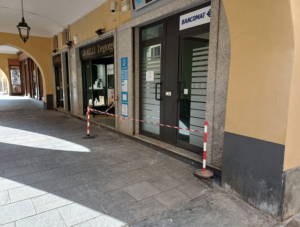 Fatto saltare lo sportello bancomat della Banca del Piemonte: 30mila euro il bottino