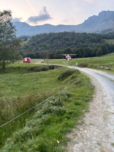 Notte “horror” per tre giovani escursionisti smarriti nei boschi delle montagne di Viù